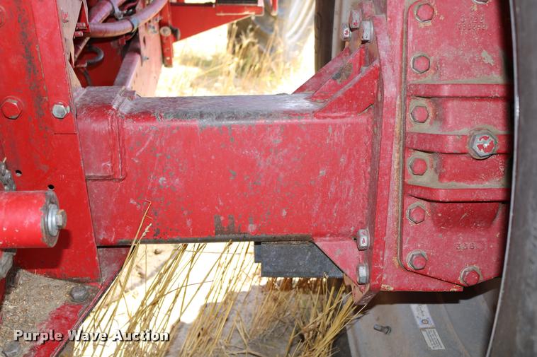 image for item DB9275 1999 Case IH 2388 combine