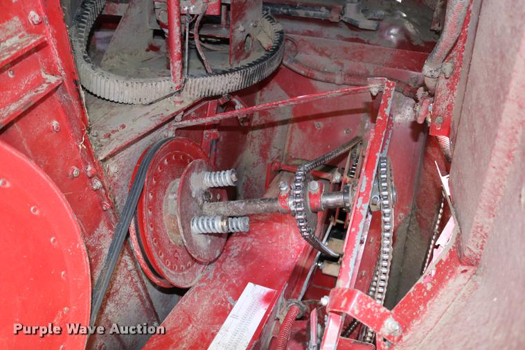 image for item DB9275 1999 Case IH 2388 combine