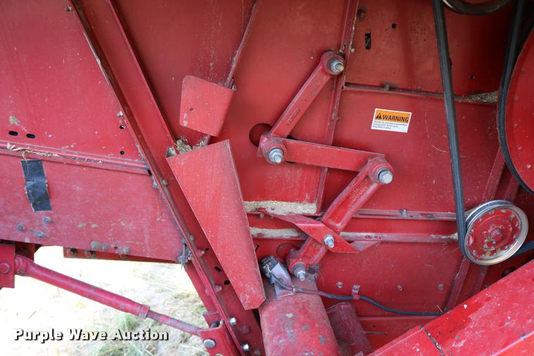 image for item DB9275 1999 Case IH 2388 combine