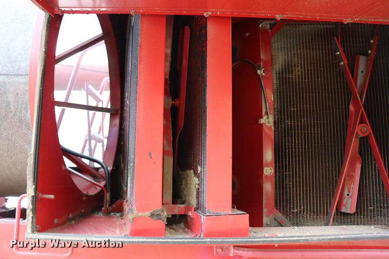image for item DB9275 1999 Case IH 2388 combine
