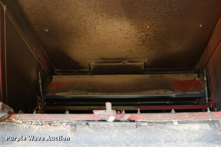image for item DB9275 1999 Case IH 2388 combine