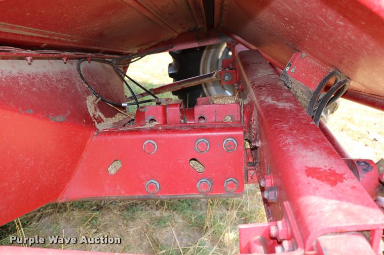 image for item DB9275 1999 Case IH 2388 combine