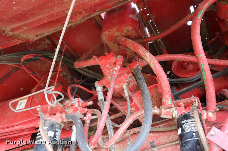image for item DB9275 1999 Case IH 2388 combine
