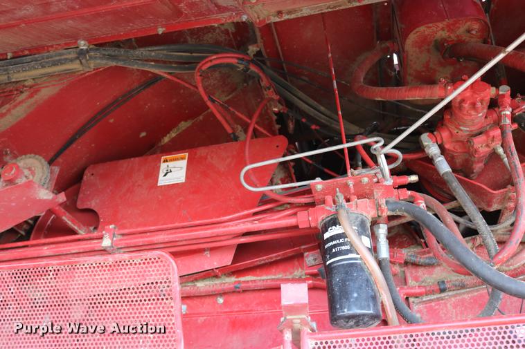 image for item DB9275 1999 Case IH 2388 combine
