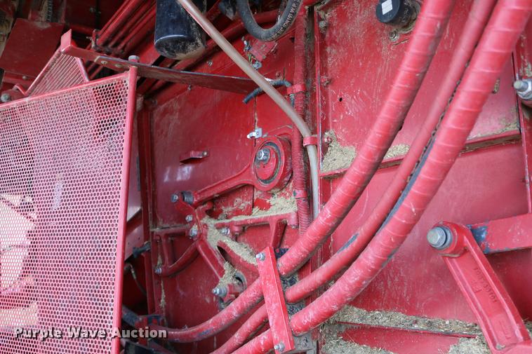 image for item DB9275 1999 Case IH 2388 combine