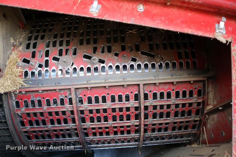 image for item DB9275 1999 Case IH 2388 combine