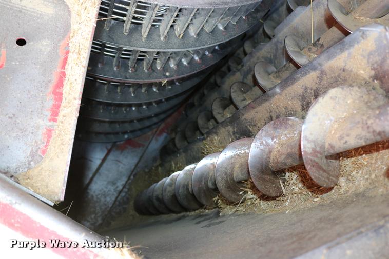 image for item DB9275 1999 Case IH 2388 combine