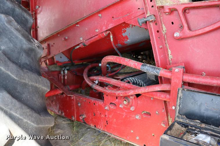 image for item DB9275 1999 Case IH 2388 combine