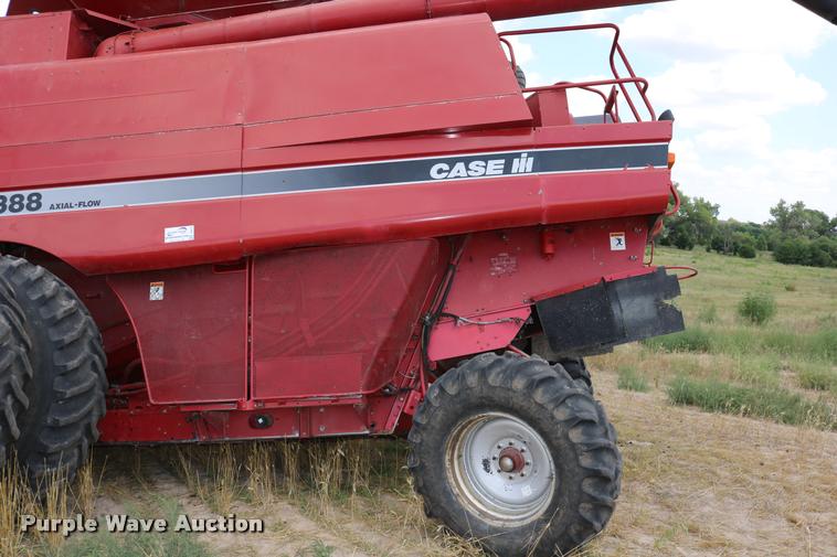 image for item DB9275 1999 Case IH 2388 combine