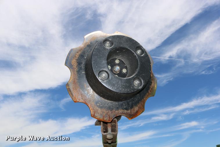 image for item DB9283 2001 John Deere 1560 no-till split row grain drill