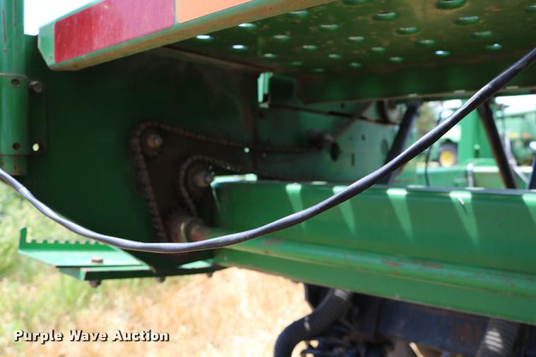image for item DB9283 2001 John Deere 1560 no-till split row grain drill