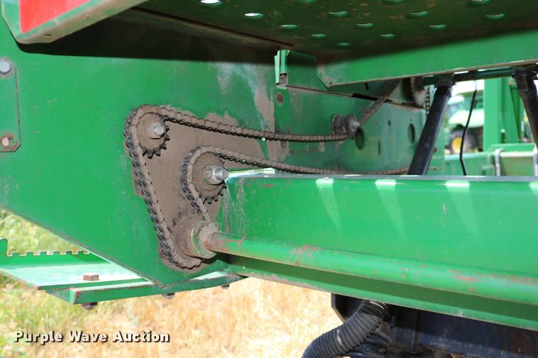 image for item DB9283 2001 John Deere 1560 no-till split row grain drill