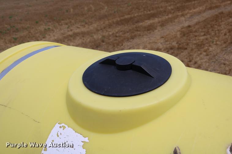 image for item DB9283 2001 John Deere 1560 no-till split row grain drill