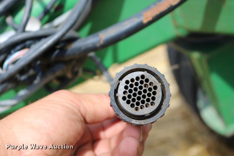 image for item DB9283 2001 John Deere 1560 no-till split row grain drill