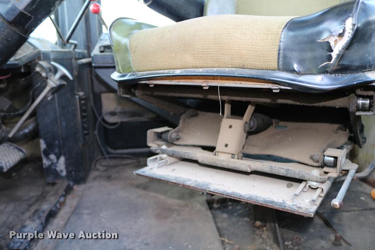 image for item DB9284 1980 Steiger Panther III PTA325 4WD tractor