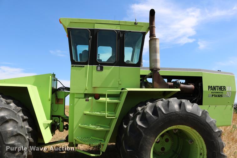 image for item DB9284 1980 Steiger Panther III PTA325 4WD tractor