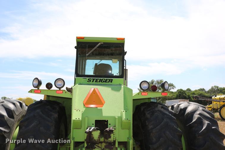 image for item DB9284 1980 Steiger Panther III PTA325 4WD tractor