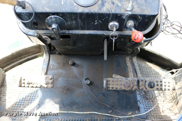 image for item DB9285 1973 John Deere 4430H tractor