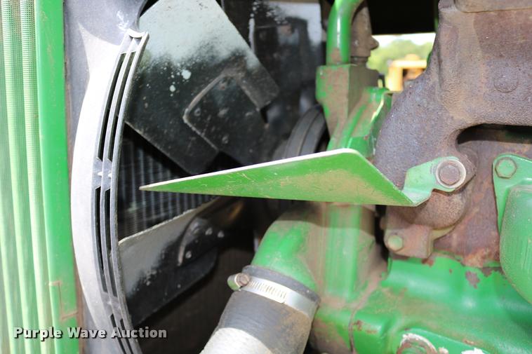 image for item DB9285 1973 John Deere 4430H tractor