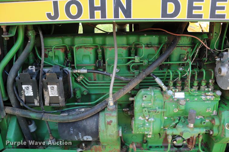 image for item DB9285 1973 John Deere 4430H tractor
