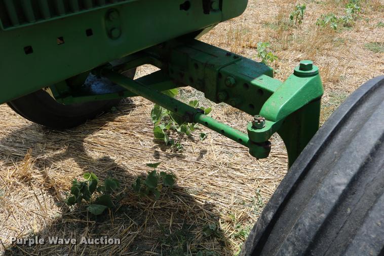 image for item DB9285 1973 John Deere 4430H tractor