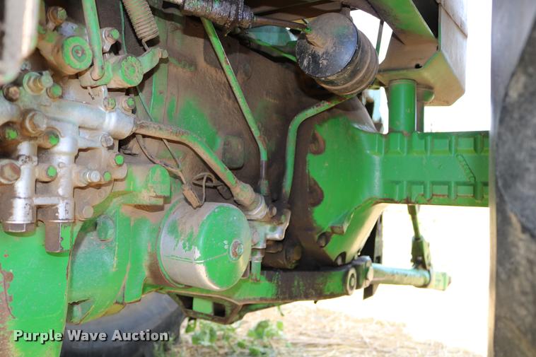 image for item DB9285 1973 John Deere 4430H tractor