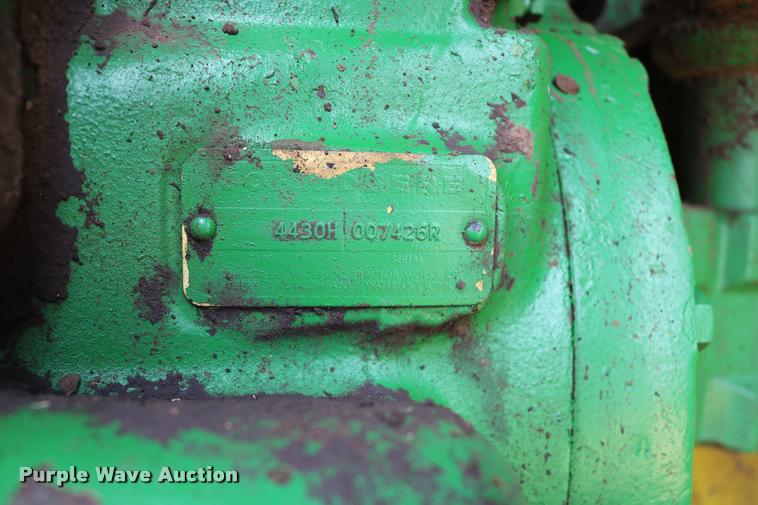 image for item DB9285 1973 John Deere 4430H tractor
