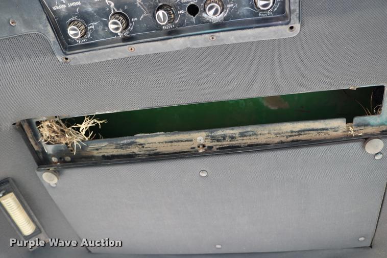 image for item DB9285 1973 John Deere 4430H tractor