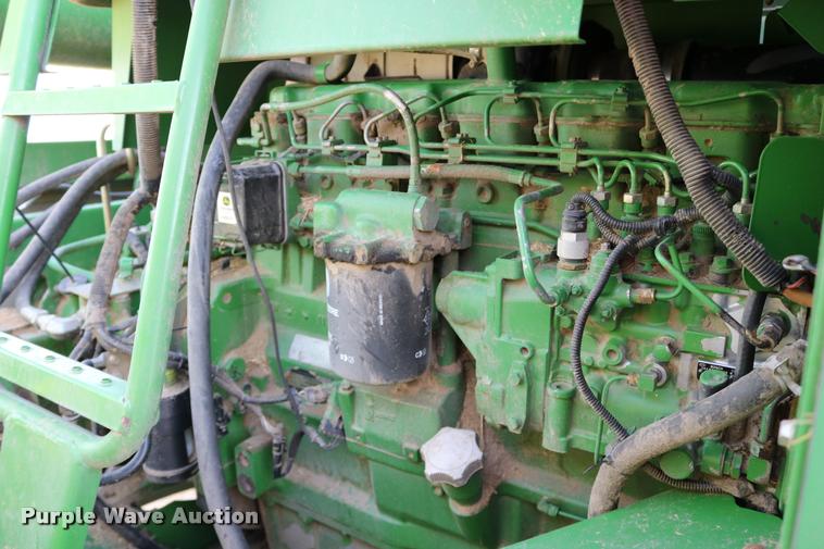 image for item DB9287 2000 John Deere 9650 STS combine