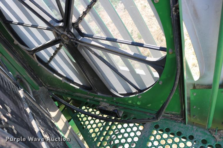 image for item DB9287 2000 John Deere 9650 STS combine