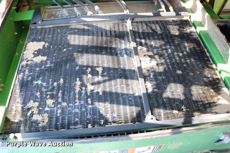 image for item DB9287 2000 John Deere 9650 STS combine