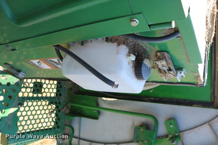 image for item DB9287 2000 John Deere 9650 STS combine