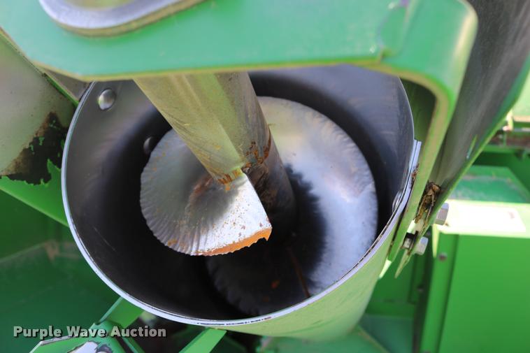 image for item DB9287 2000 John Deere 9650 STS combine