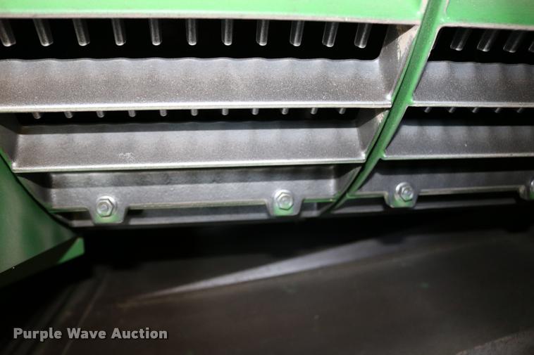 image for item DB9287 2000 John Deere 9650 STS combine