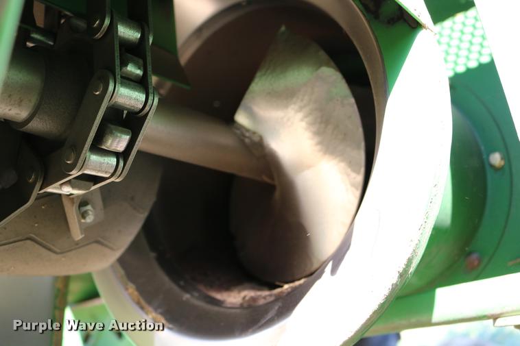 image for item DB9287 2000 John Deere 9650 STS combine