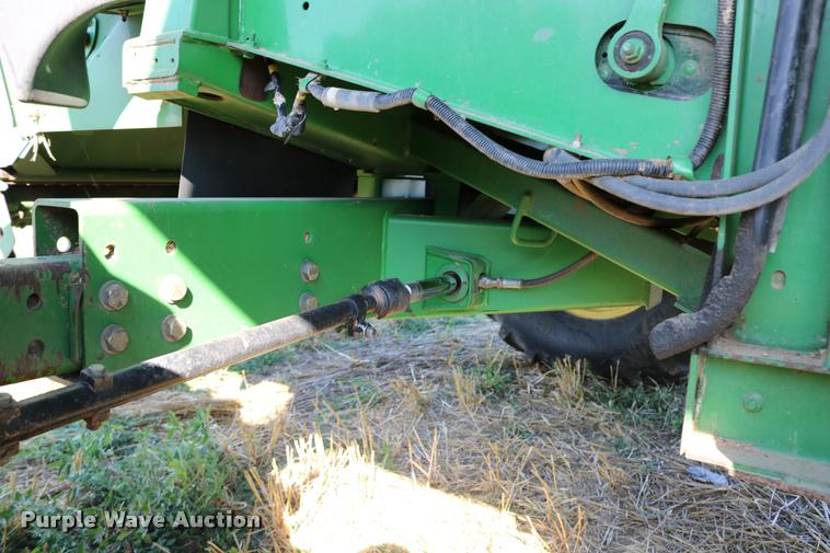image for item DB9287 2000 John Deere 9650 STS combine