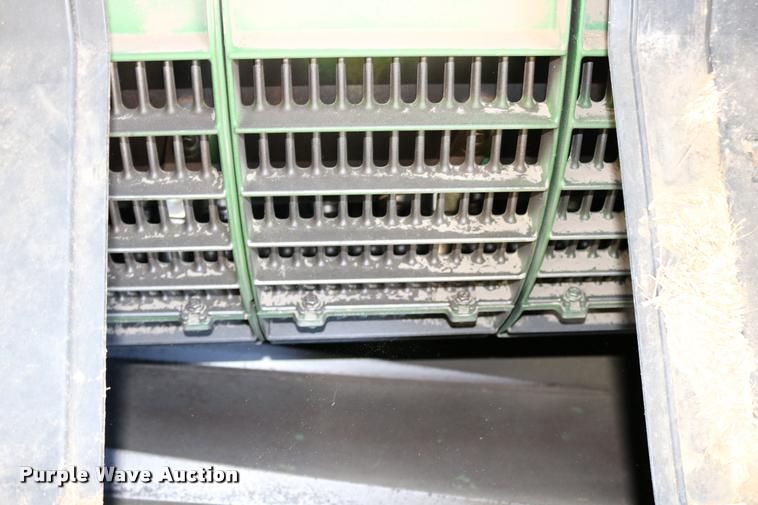 image for item DB9287 2000 John Deere 9650 STS combine