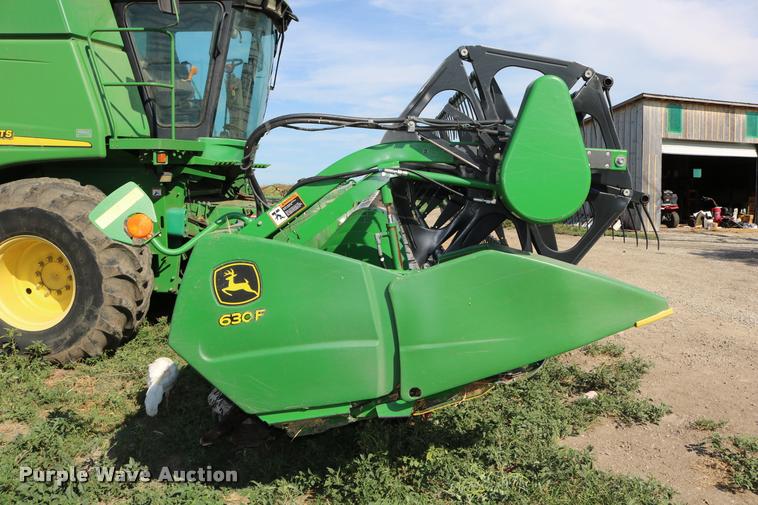 image for item DB9288 2008 John Deere 630F flex head