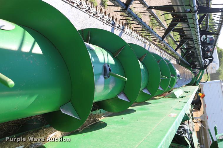 image for item DB9288 2008 John Deere 630F flex head