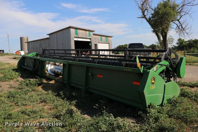 image for item DB9288 2008 John Deere 630F flex head