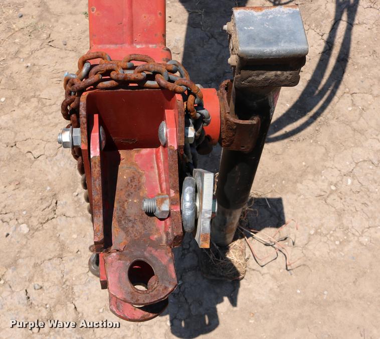 image for item DB9324 2004 New Holland 216 hay rake