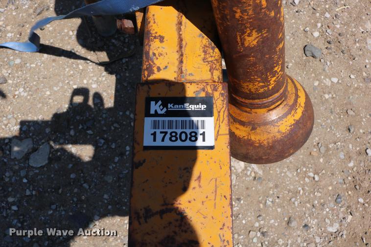 image for item DB9326 Woods 120 rotary mower