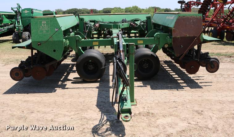image for item DB9327 Great Plains 3SF30-3610920131 grain drill