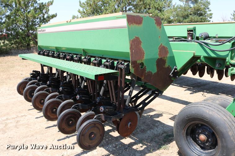image for item DB9327 Great Plains 3SF30-3610920131 grain drill