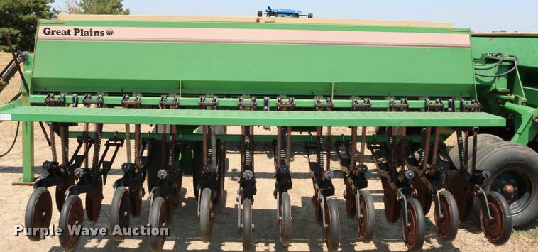 image for item DB9327 Great Plains 3SF30-3610920131 grain drill