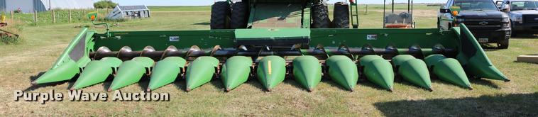 image for item DB9351 2003 John Deere 1293 corn head