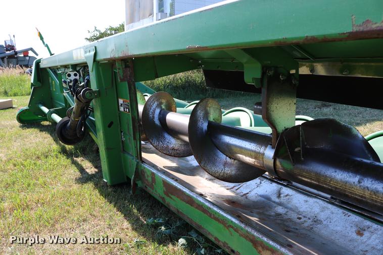 image for item DB9351 2003 John Deere 1293 corn head