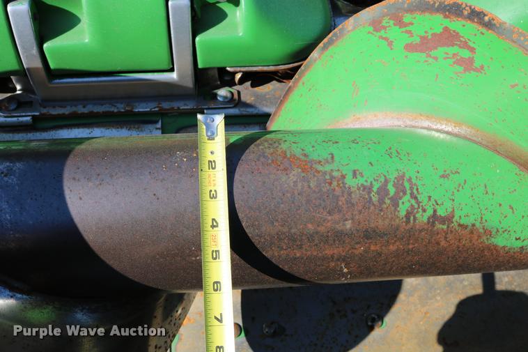 image for item DB9351 2003 John Deere 1293 corn head