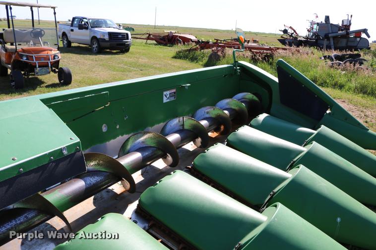 image for item DB9351 2003 John Deere 1293 corn head