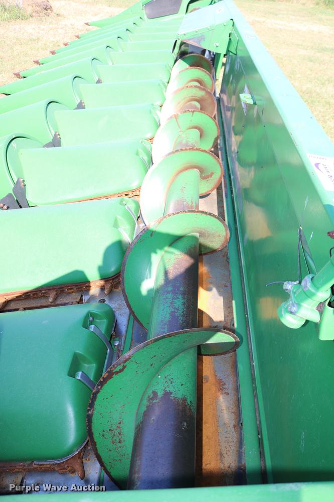 image for item DB9351 2003 John Deere 1293 corn head
